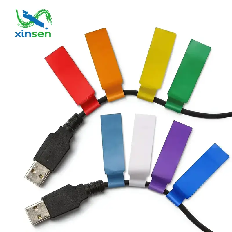 Etiquetas para cables de datos